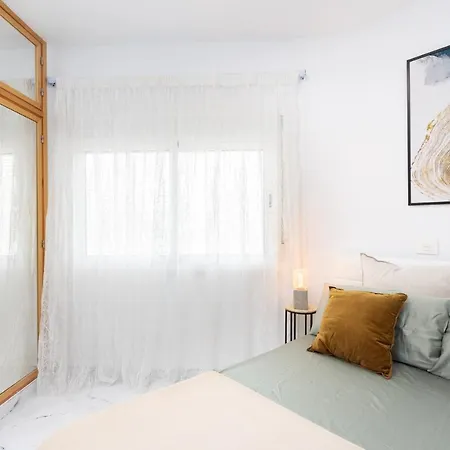 Cozy 1st Sea Line In The Quiet Area Apartment *